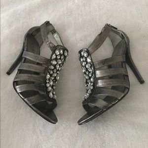 GUESS Heels